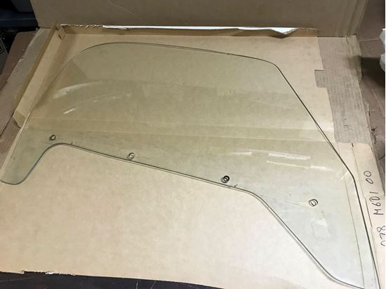 Picture of Mercedes 190sl door glass 401217250210